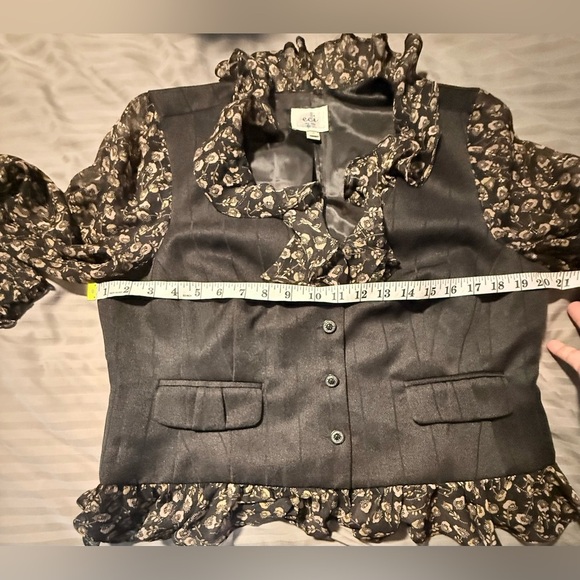 ECI New York Black Floral Blouse - Picture 5 of 7